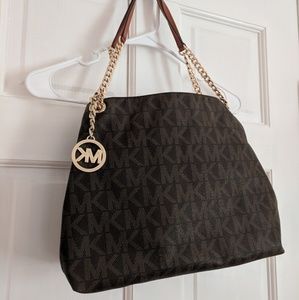 Michael Kors hand bag